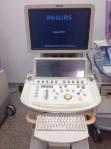 Philips iE33 Cart F.1 Ultrasound Machine
