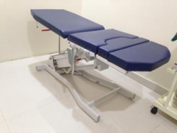  Janak Electric Gynaecology Examination Couch Midmark Jx4000