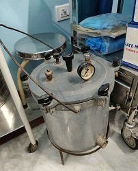 Horizontal Autoclave Machine