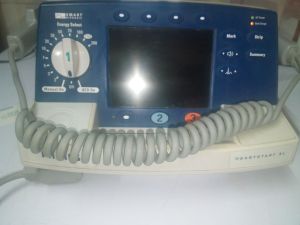 Philips Biphasic Defibrillator Heartstart XL, Defibrillator, biphasic, monophasic, heartstart XL, primedeq, medical equipment marketplace,medical equipment, e-marketplace, biomedical equipment online, rental, service, spares, AMC 