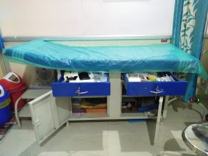 Examination Couch With Drawers