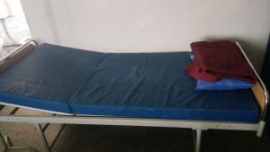 Gynaecology examination table